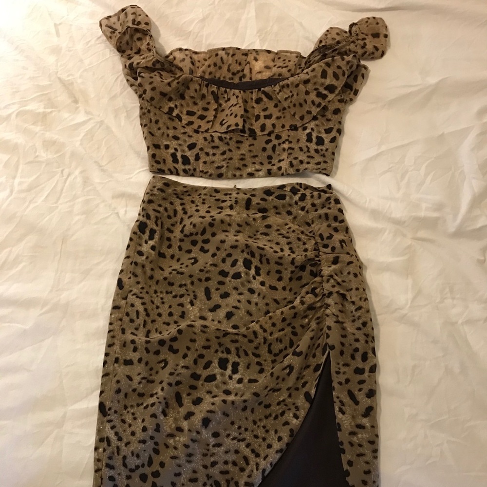 Leopard Print Slit Skirt Set